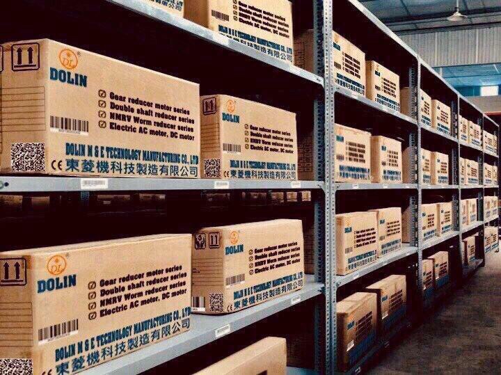 motor giảm tốc bánh răng côn